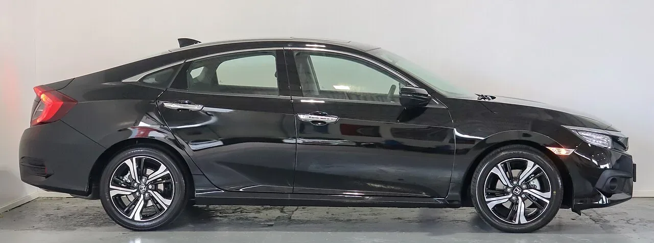 Honda Civic, side