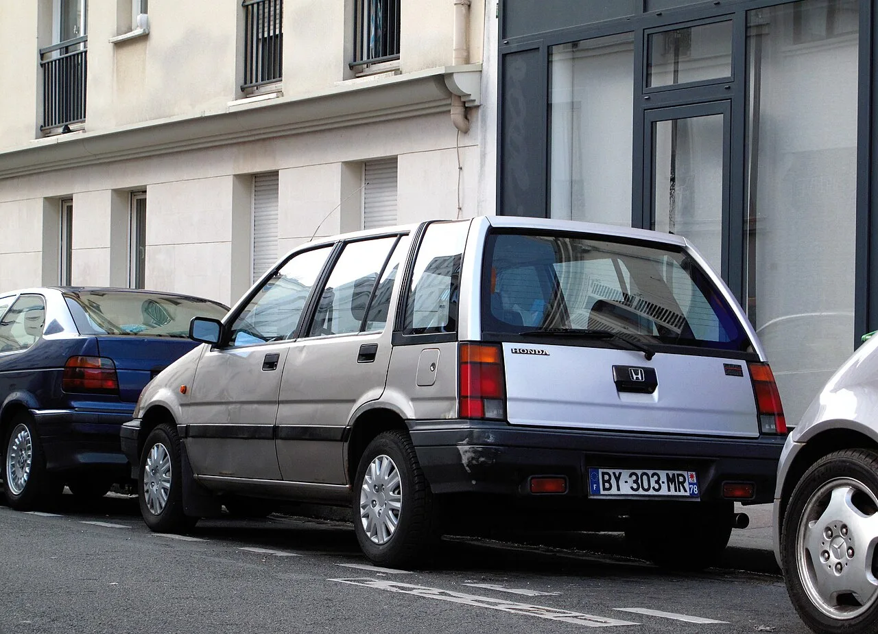 Honda Civic, rear
