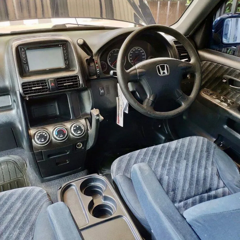 Honda CR-V, interior