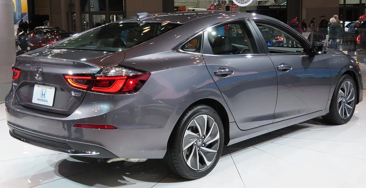 Honda Insight, rear