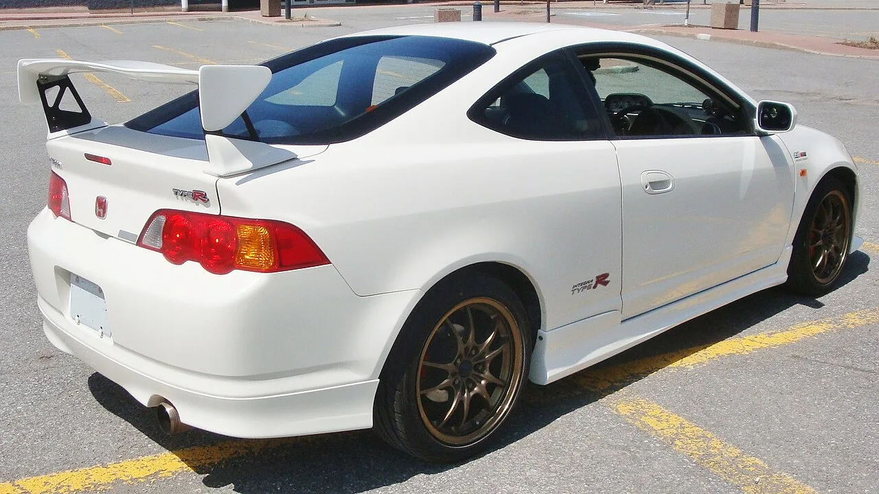 Honda Integra DB6–DB9 / DC1–DC4 third generation, side