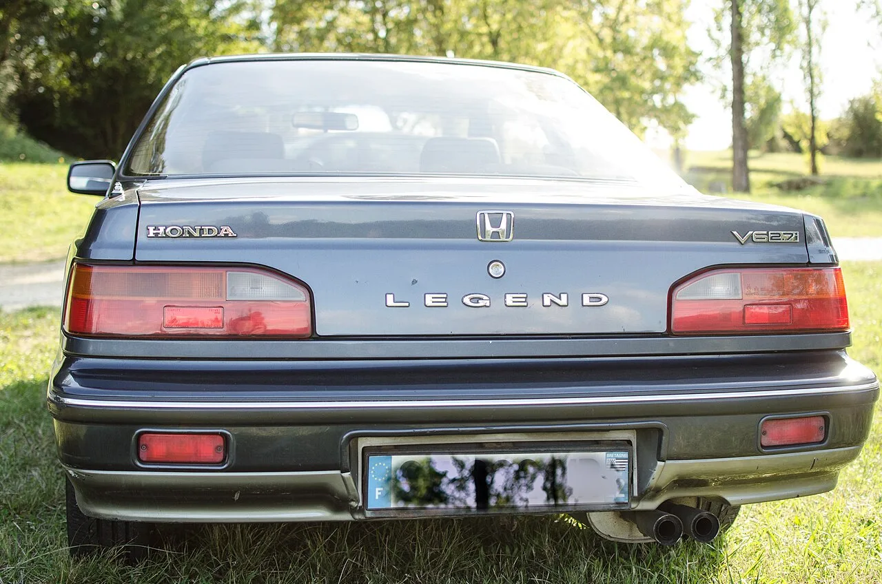 Honda Legend KA1–KA6 first generation, rear