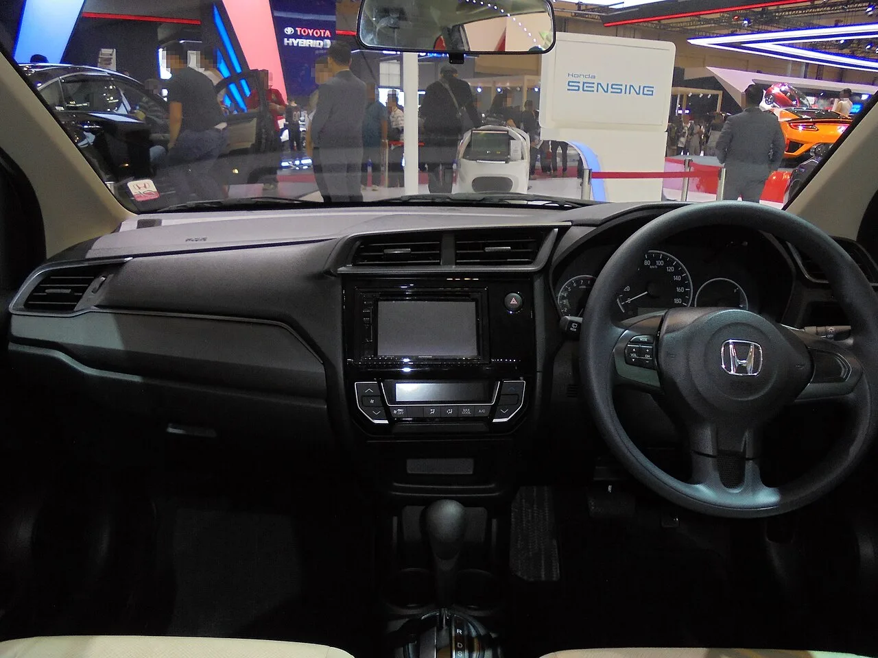 Honda Mobilio GB1/GB2, interior