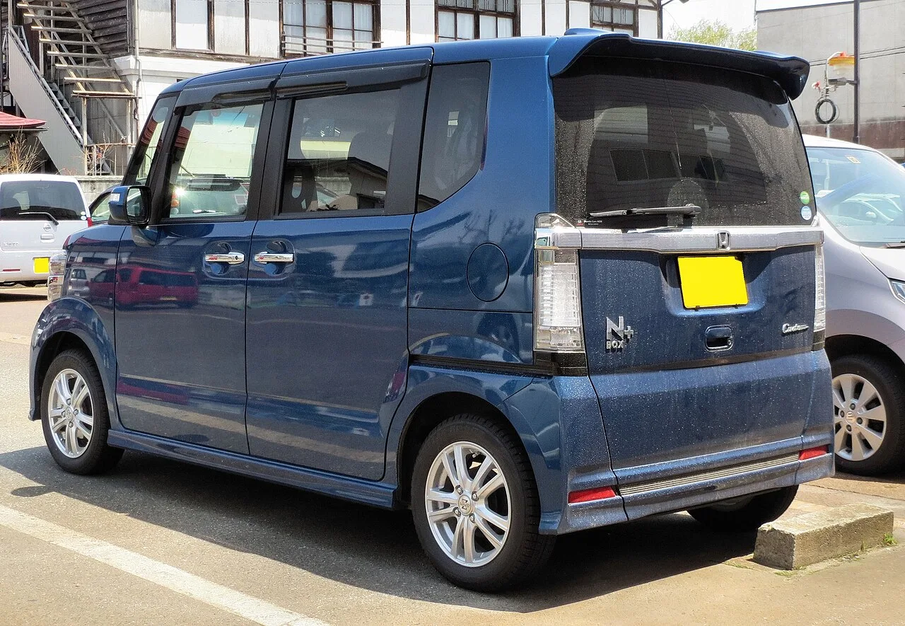 Honda N-Box third generation JF5 / JF6, rear