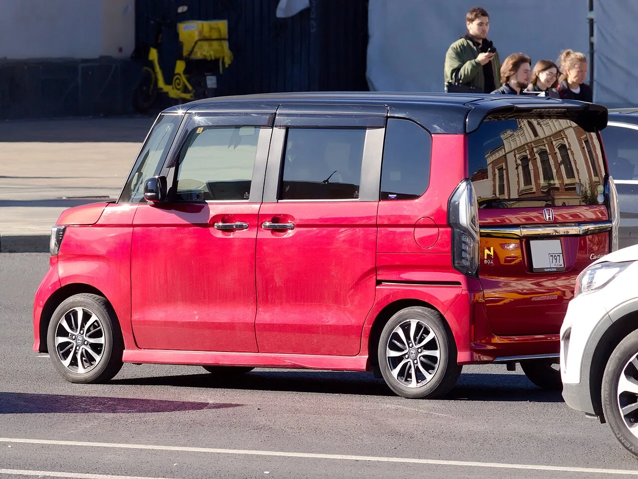 Honda N-Box third generation JF5 / JF6, side