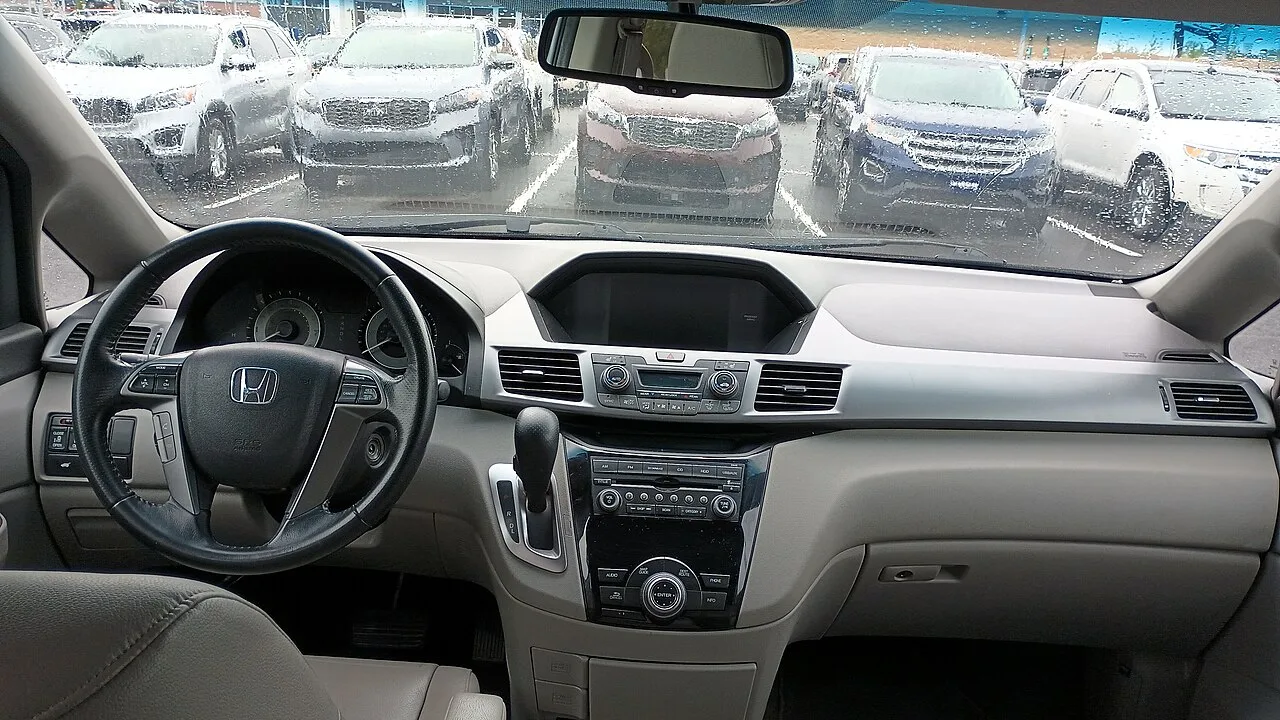Honda Odyssey RB3/RB4, interior