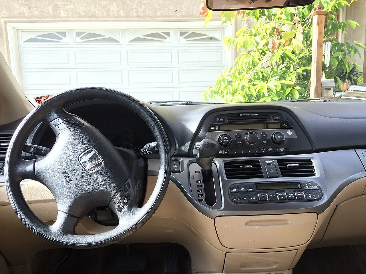 Honda Odyssey RB1/RB2, interior