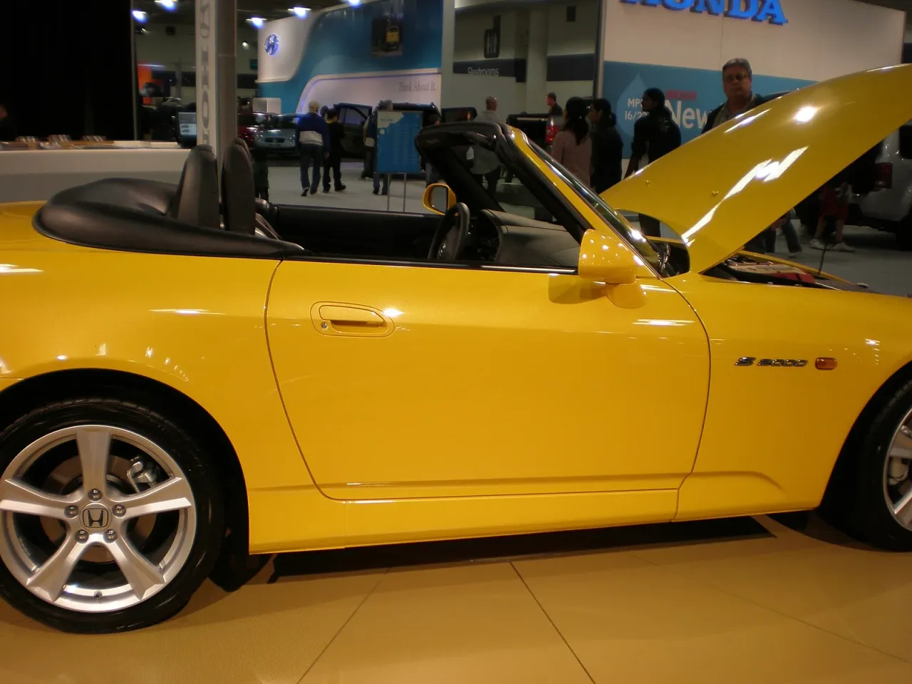 Honda S2000, side