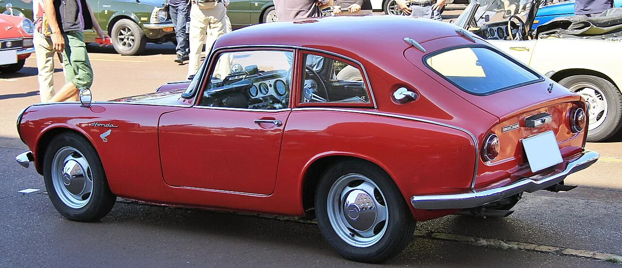 Honda S600, rear