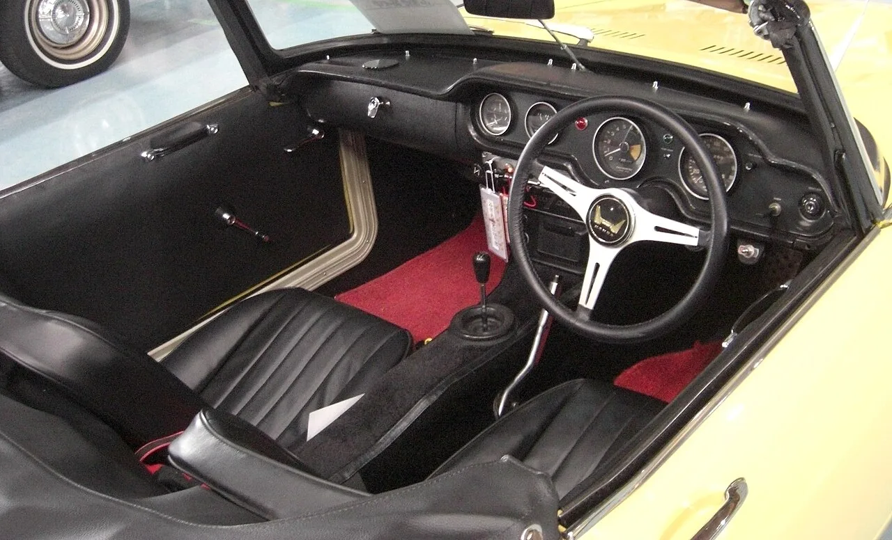Honda S800, interior