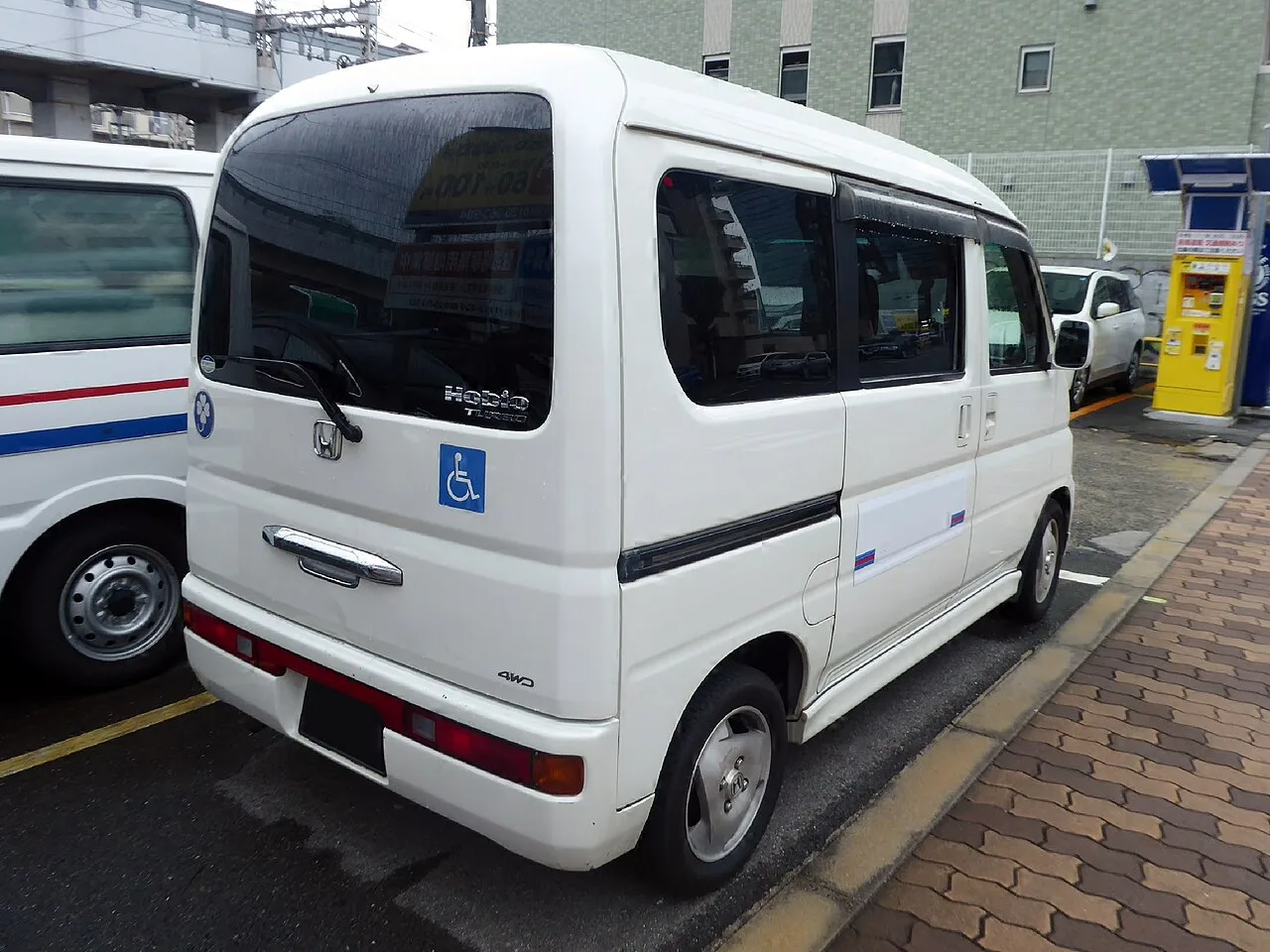 Honda Vamos "Vamos Honda", rear