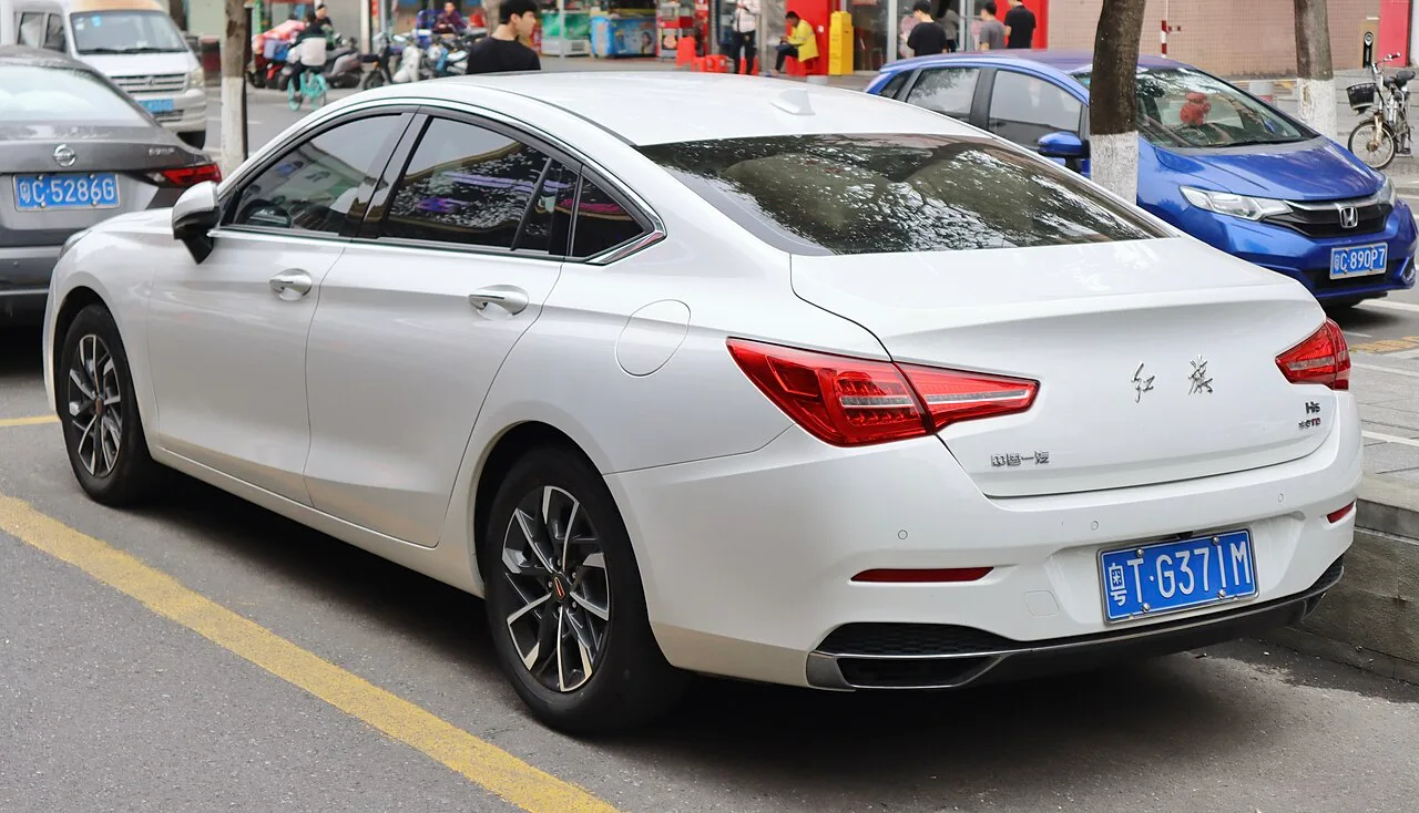 Hongqi H5 first generation, rear