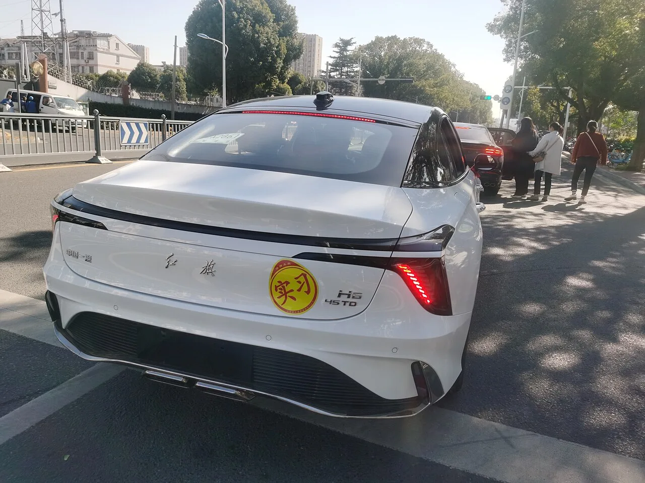 Hongqi H6, rear