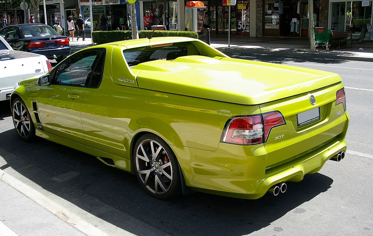 HSV Maloo VG, rear