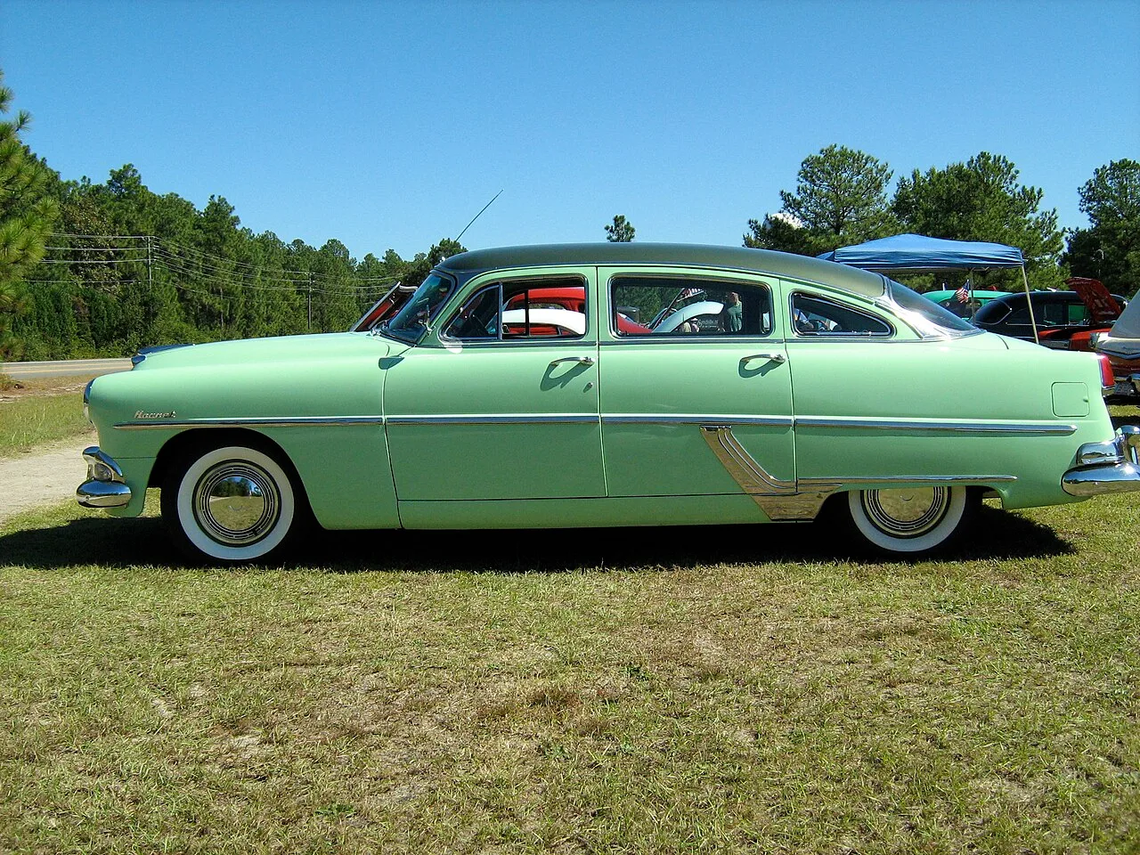 Hudson Hornet, side