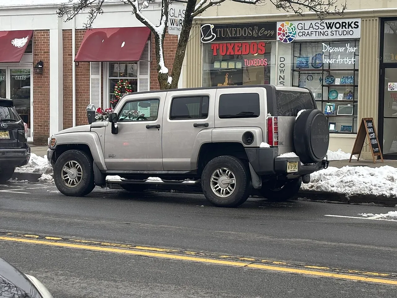 Hummer H3, side