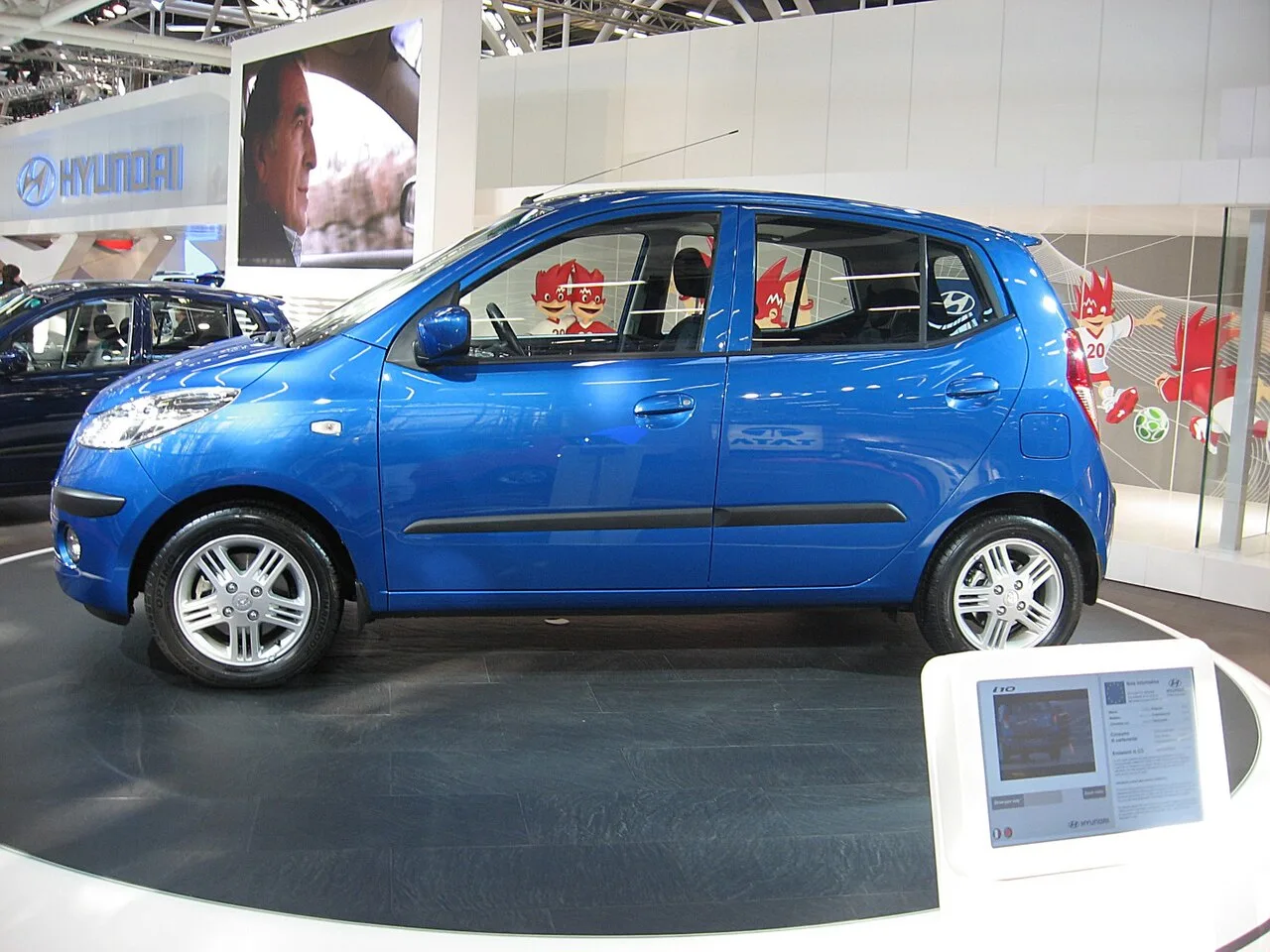 Hyundai i10 PA, side