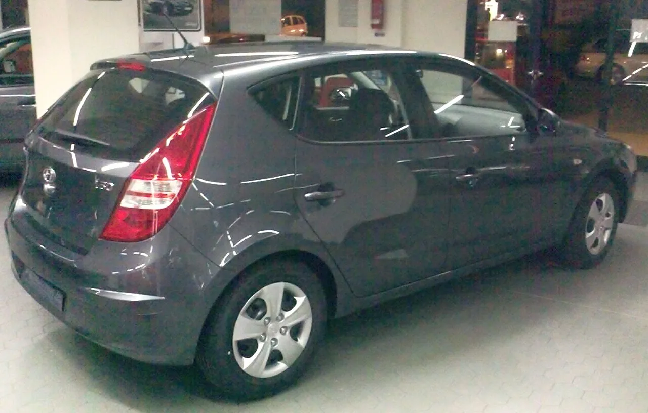 Hyundai i30 FD, rear