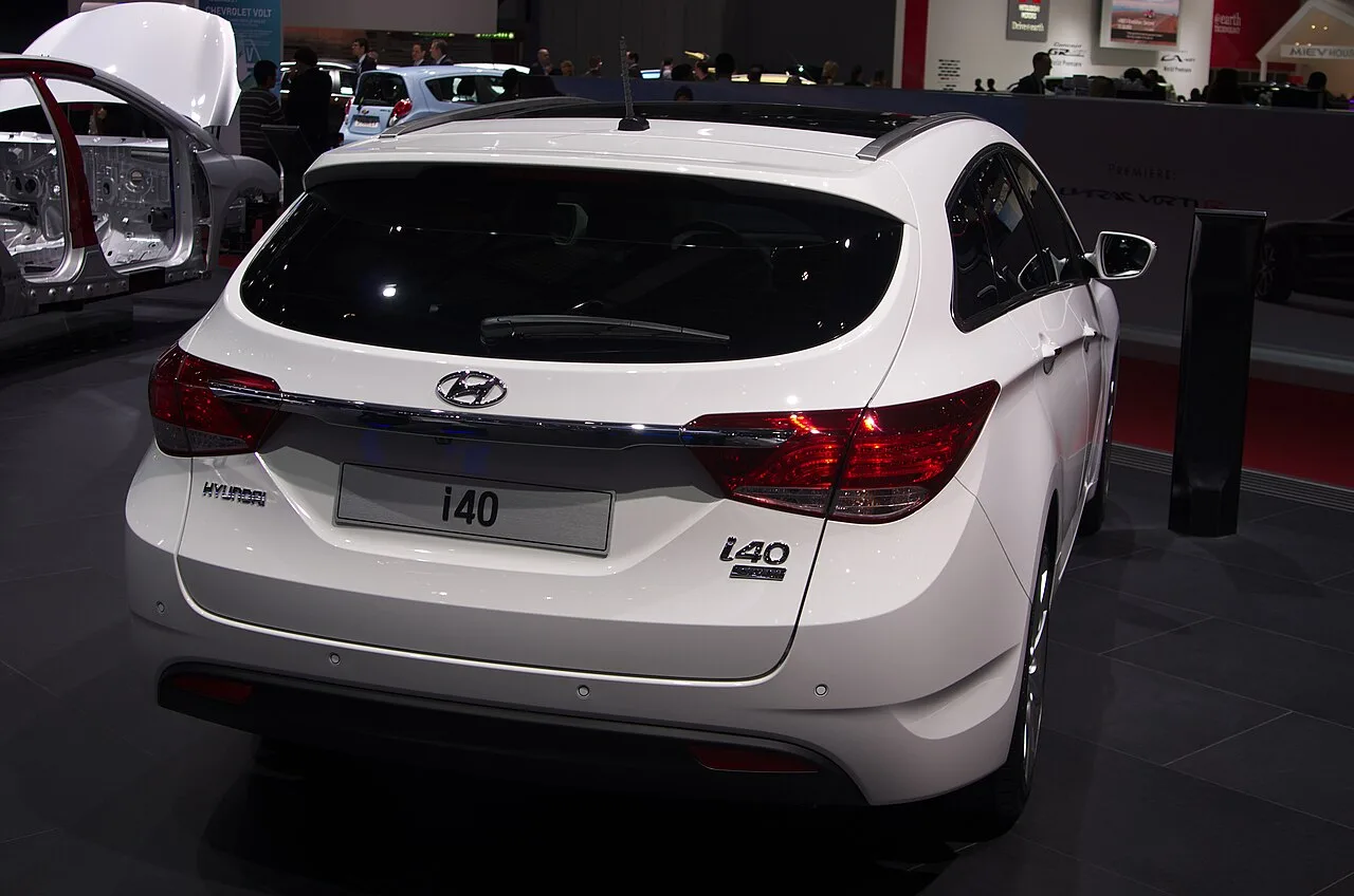 Hyundai i40, rear