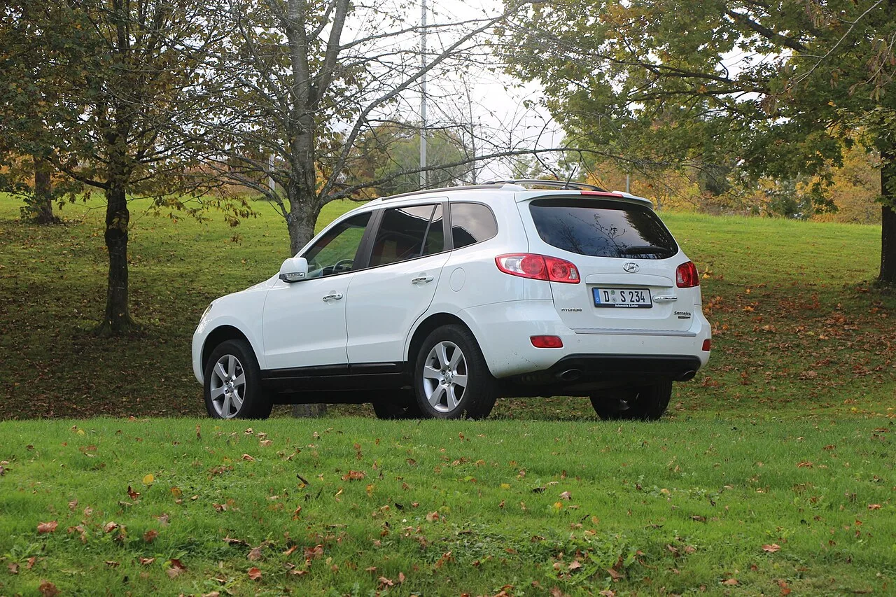 Hyundai Santa Fe, rear