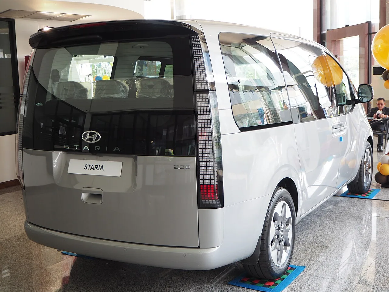 Hyundai Staria US4, rear