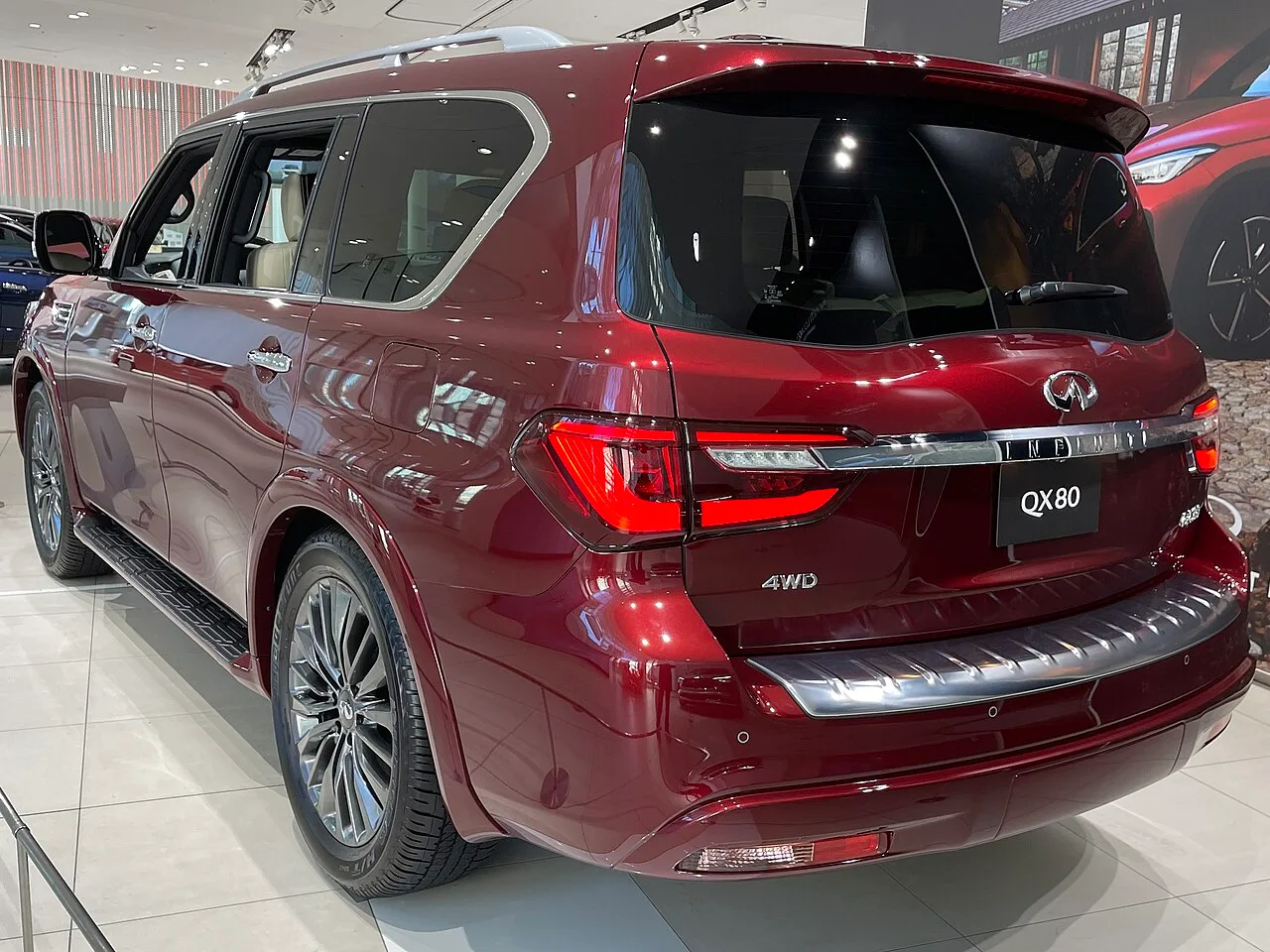 Infiniti QX80, rear