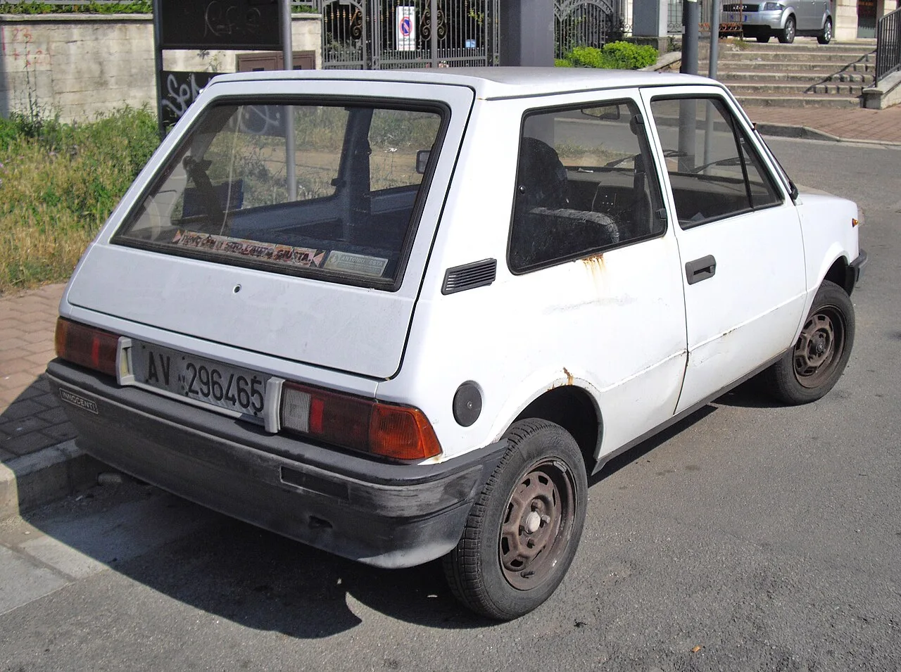 Innocenti Mini 90 / 120, rear