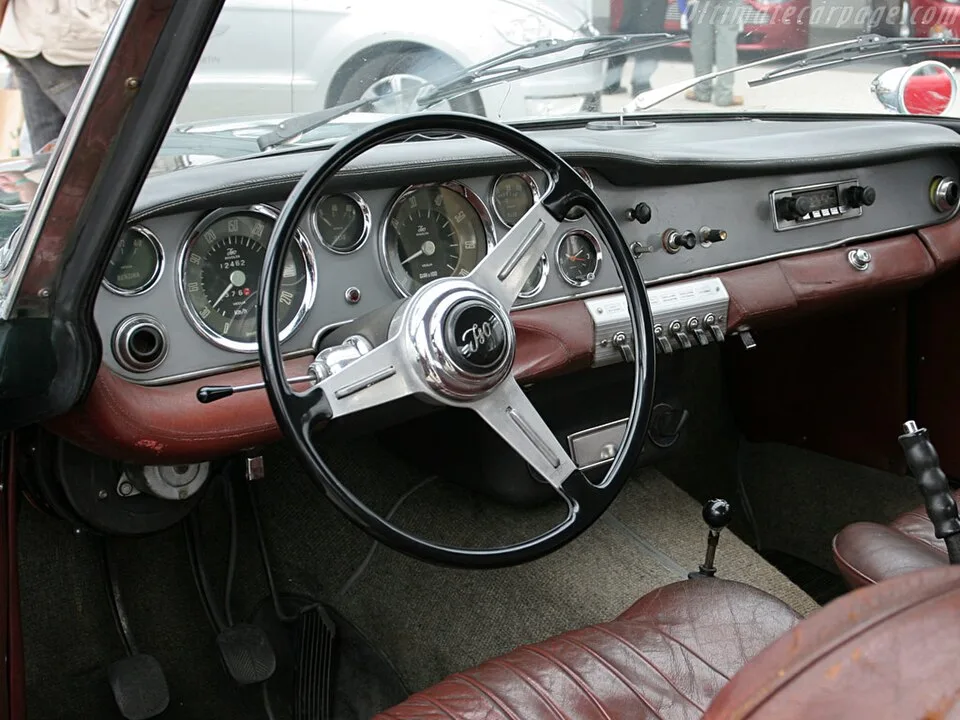Iso Rivolta IR 340, interior