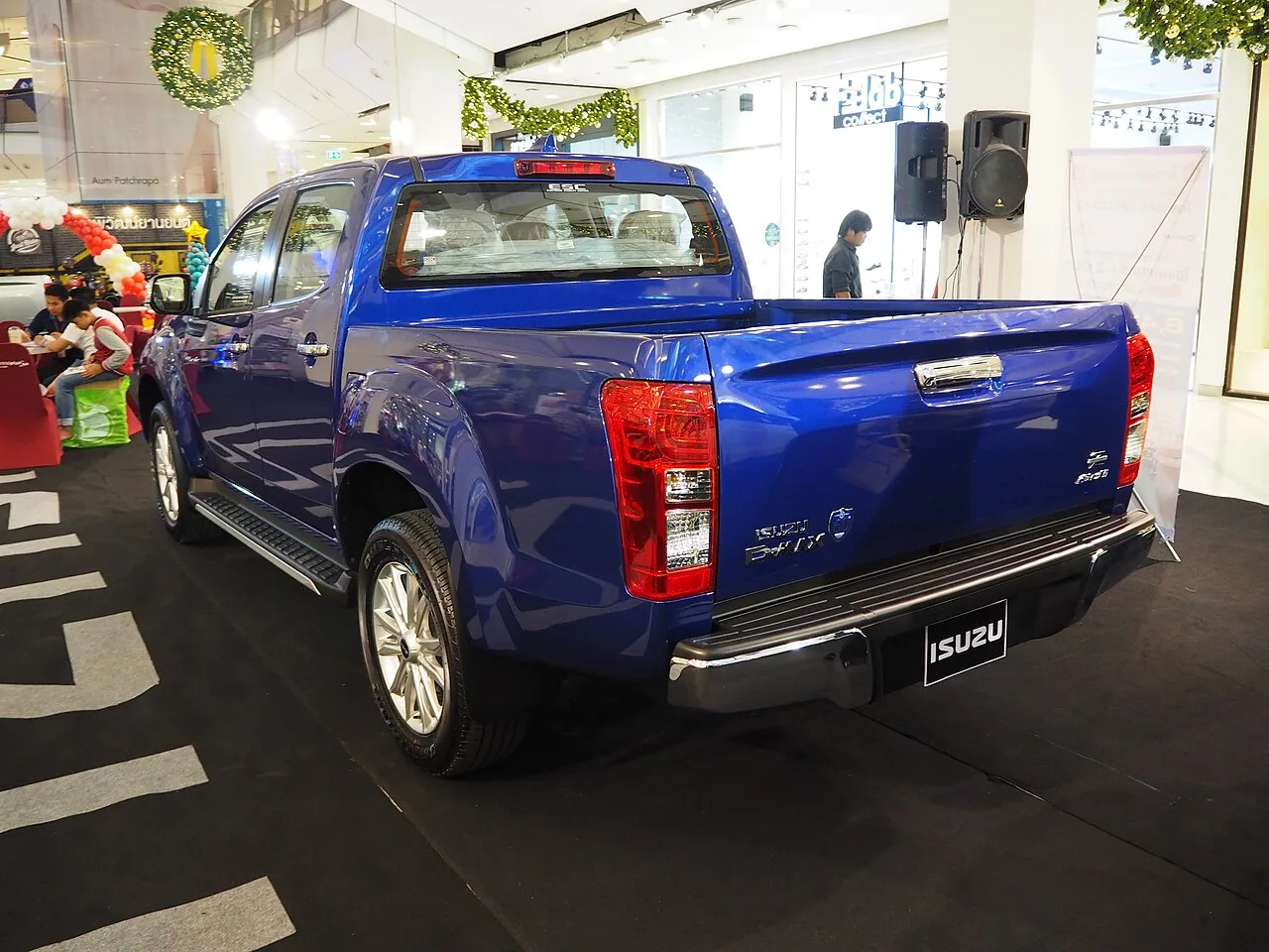 Isuzu D-Max second generation RT50/RT85, rear