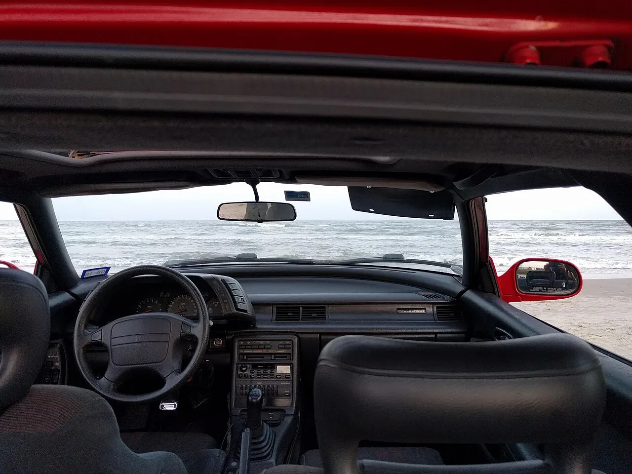 Isuzu Impulse, interior