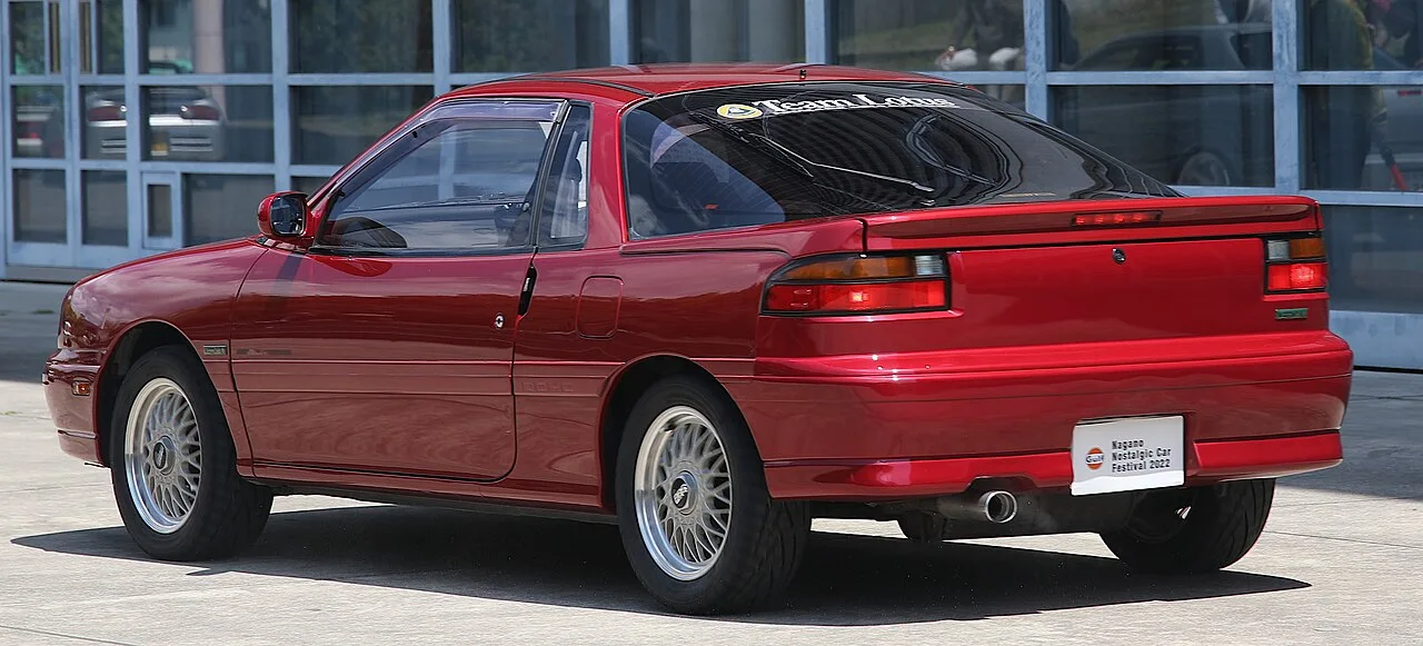 Isuzu Piazza / Impulse, rear