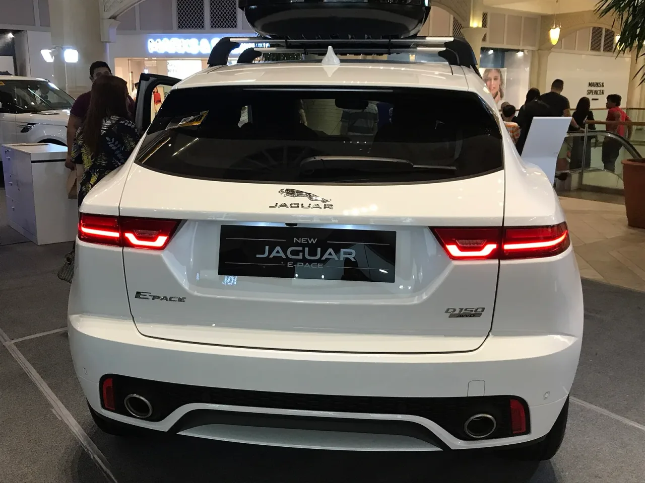Jaguar E-Pace, rear