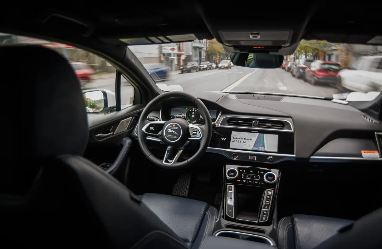 Jaguar I-Pace, interior