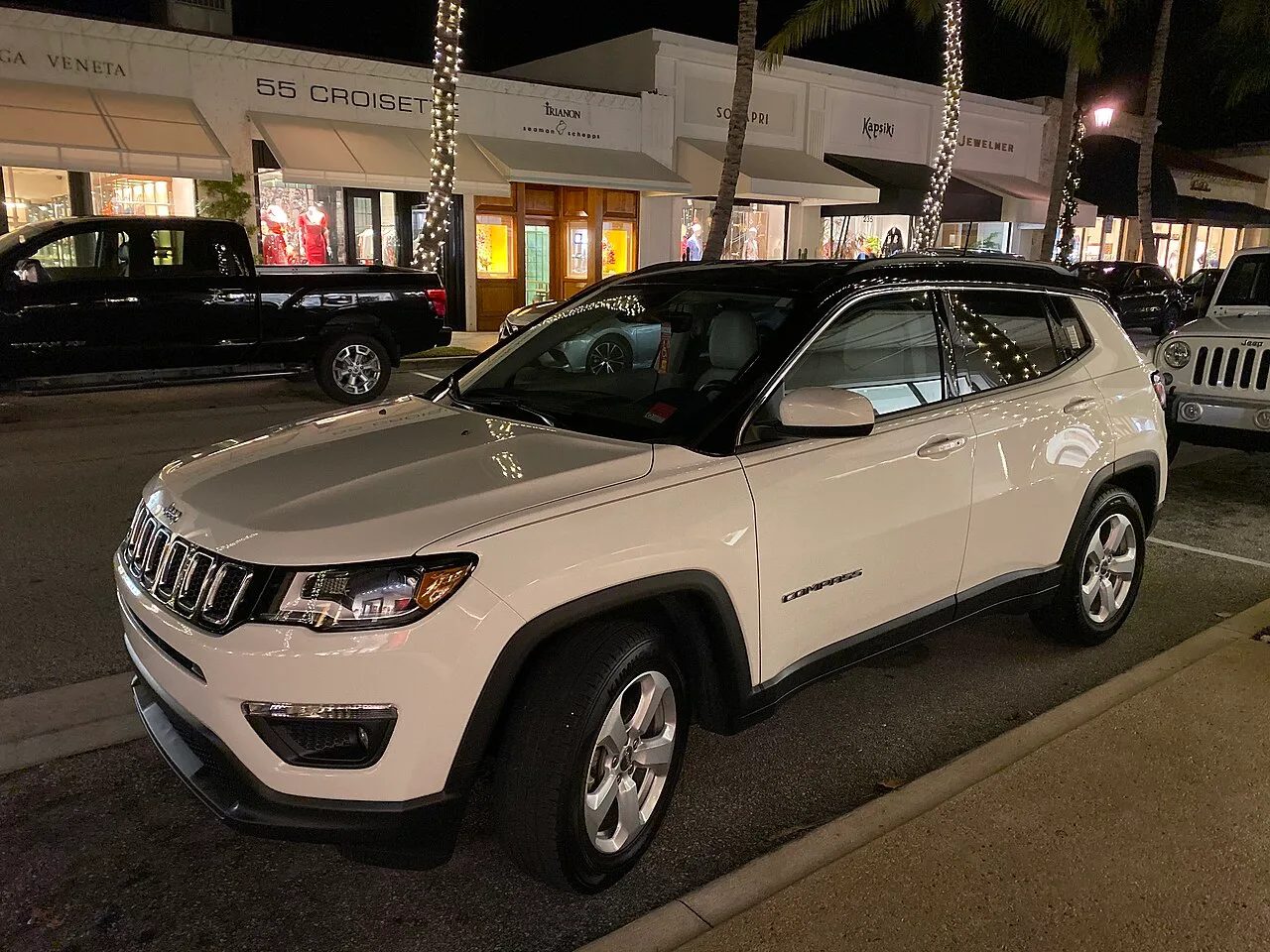 Jeep Compass, side