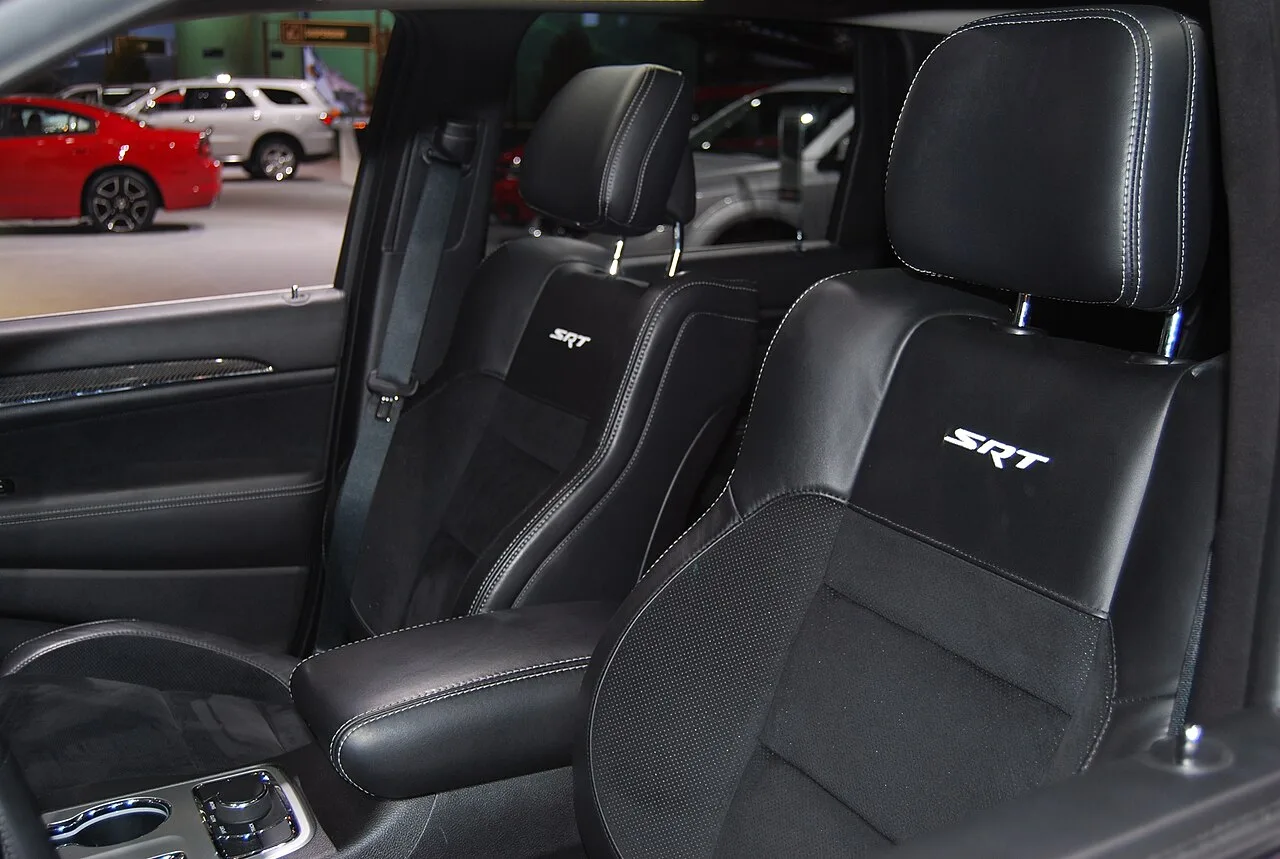 Jeep Grand Cherokee Trackhawk, interior