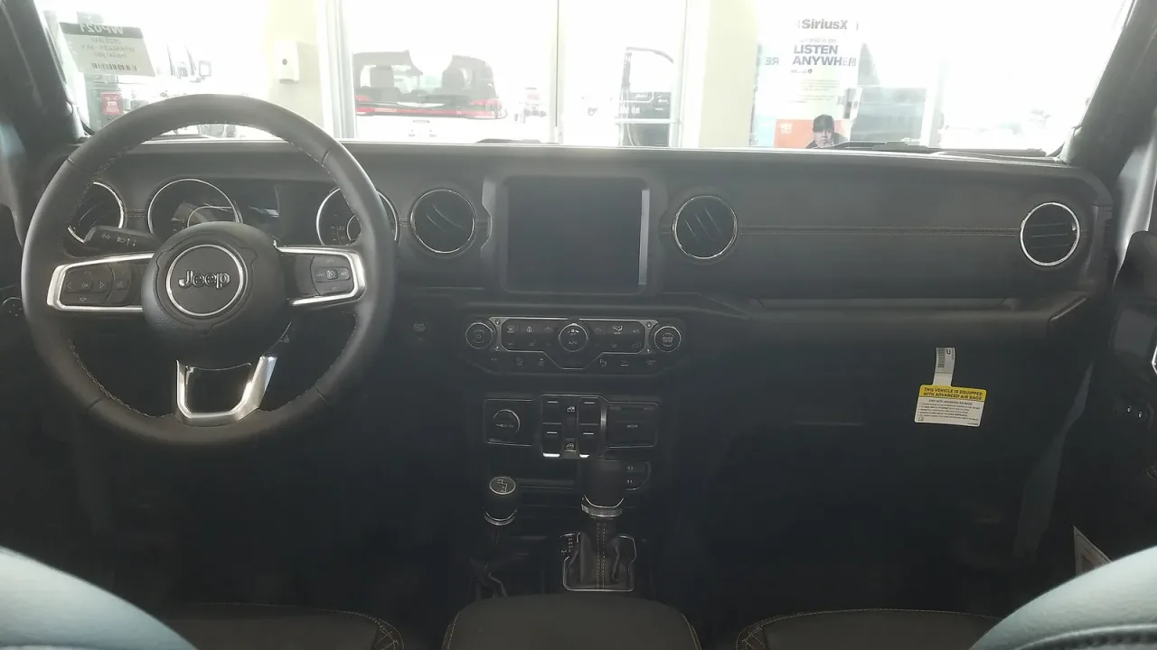 Jeep Wrangler, interior
