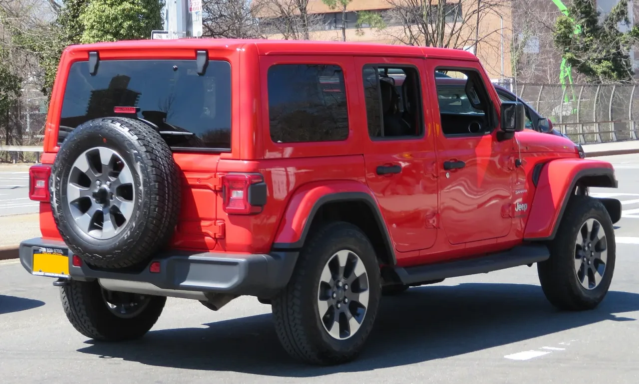Jeep Wrangler, rear