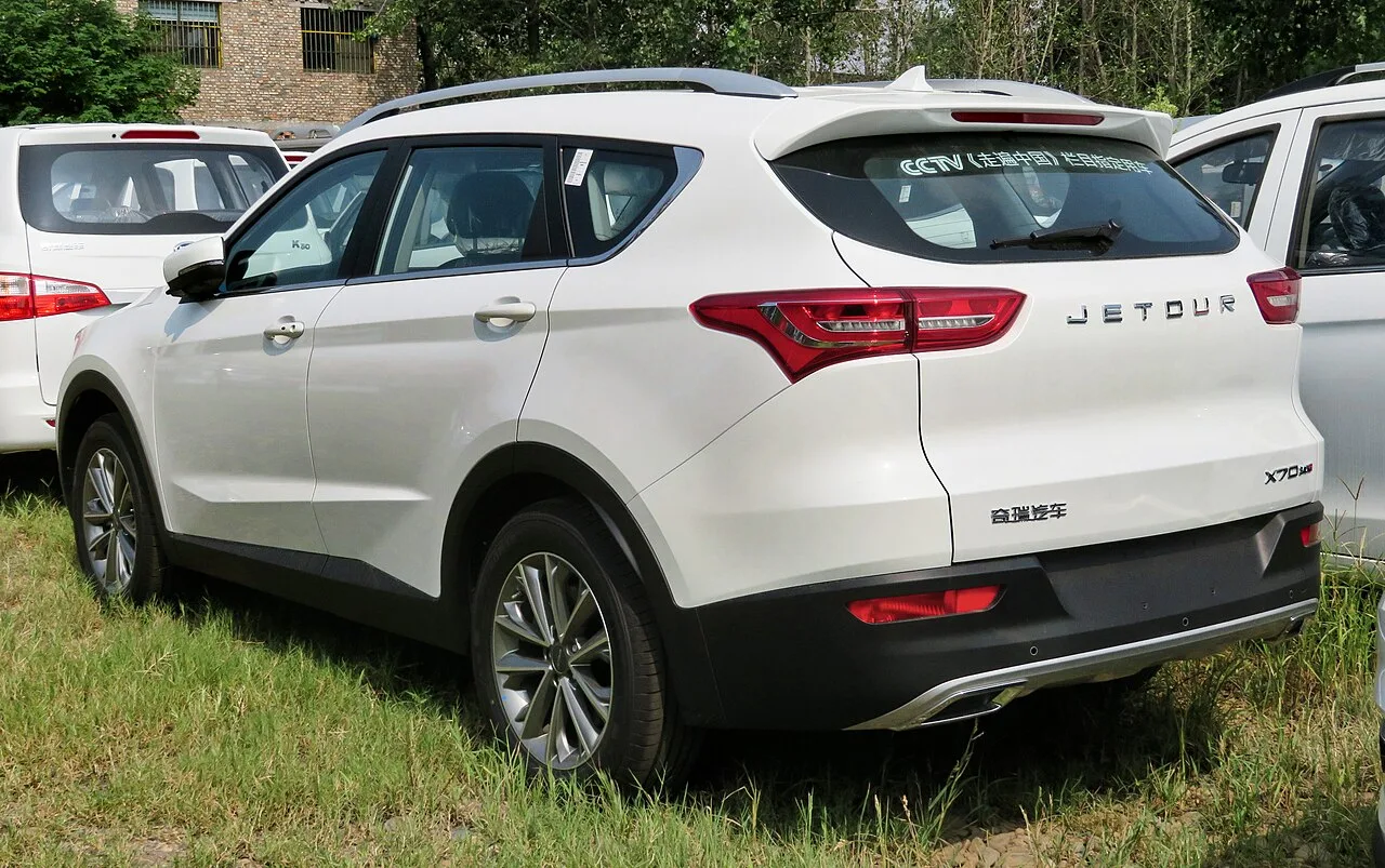 Jetour X70, rear