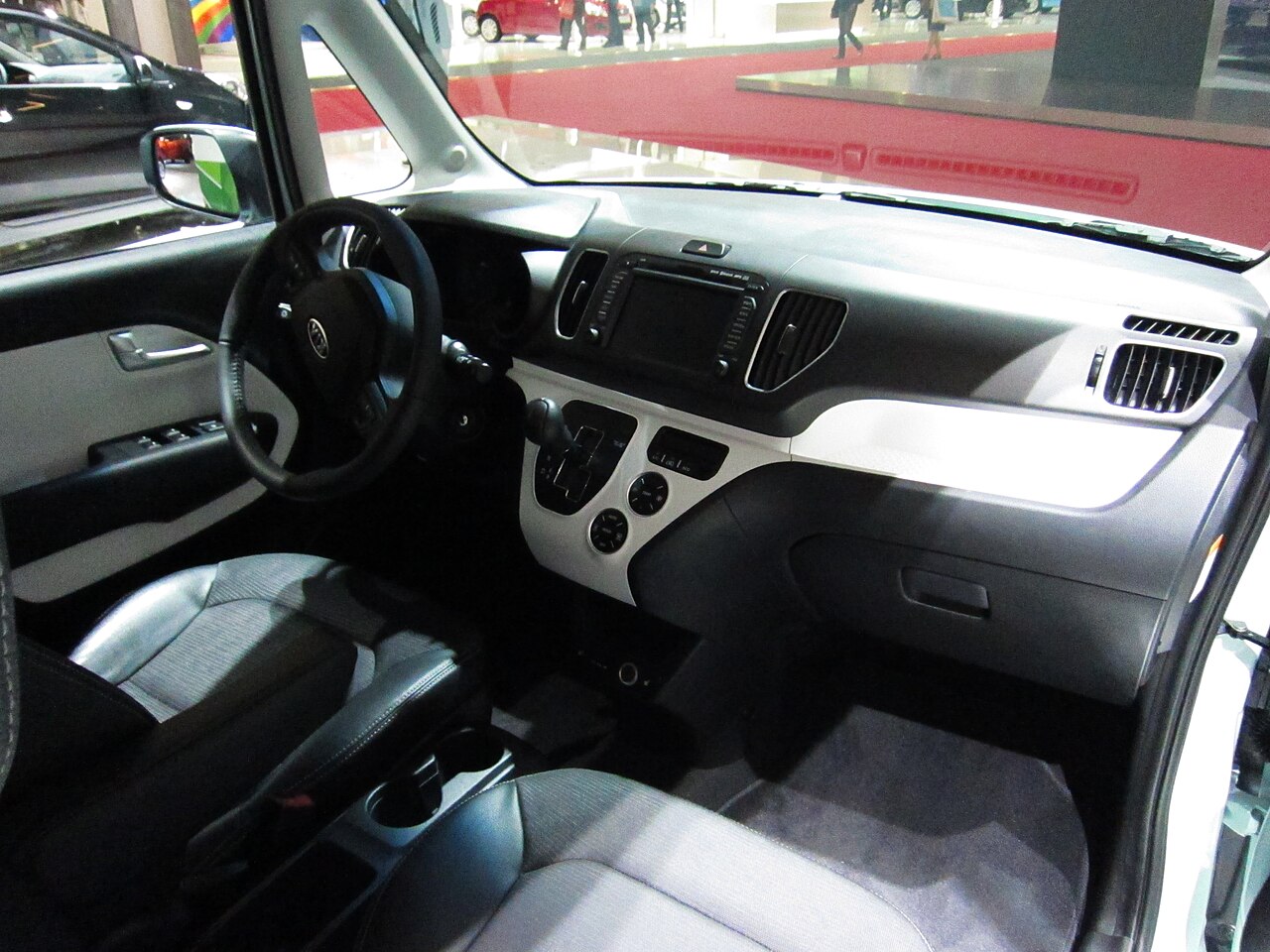Kia Ray, interior