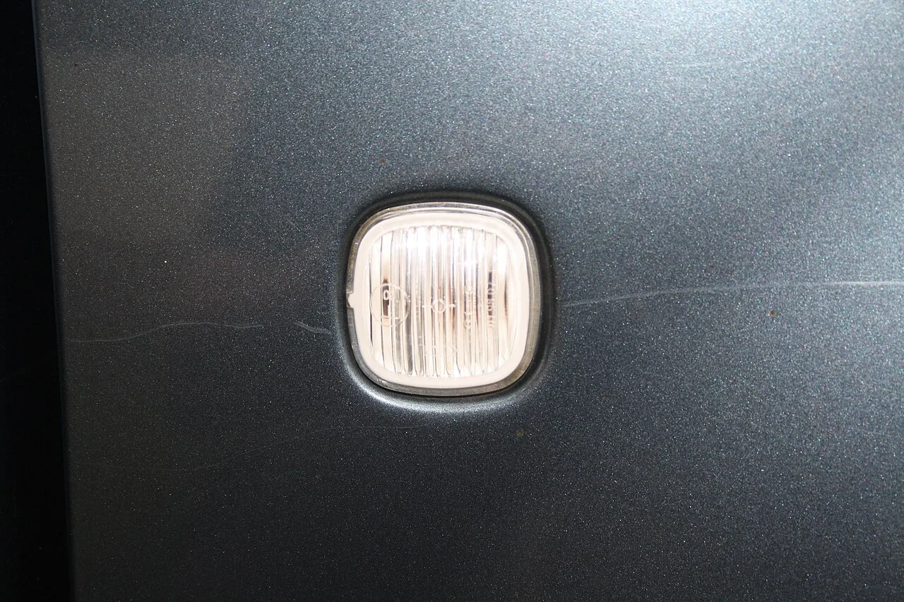 Škoda Fabia Mk3, side