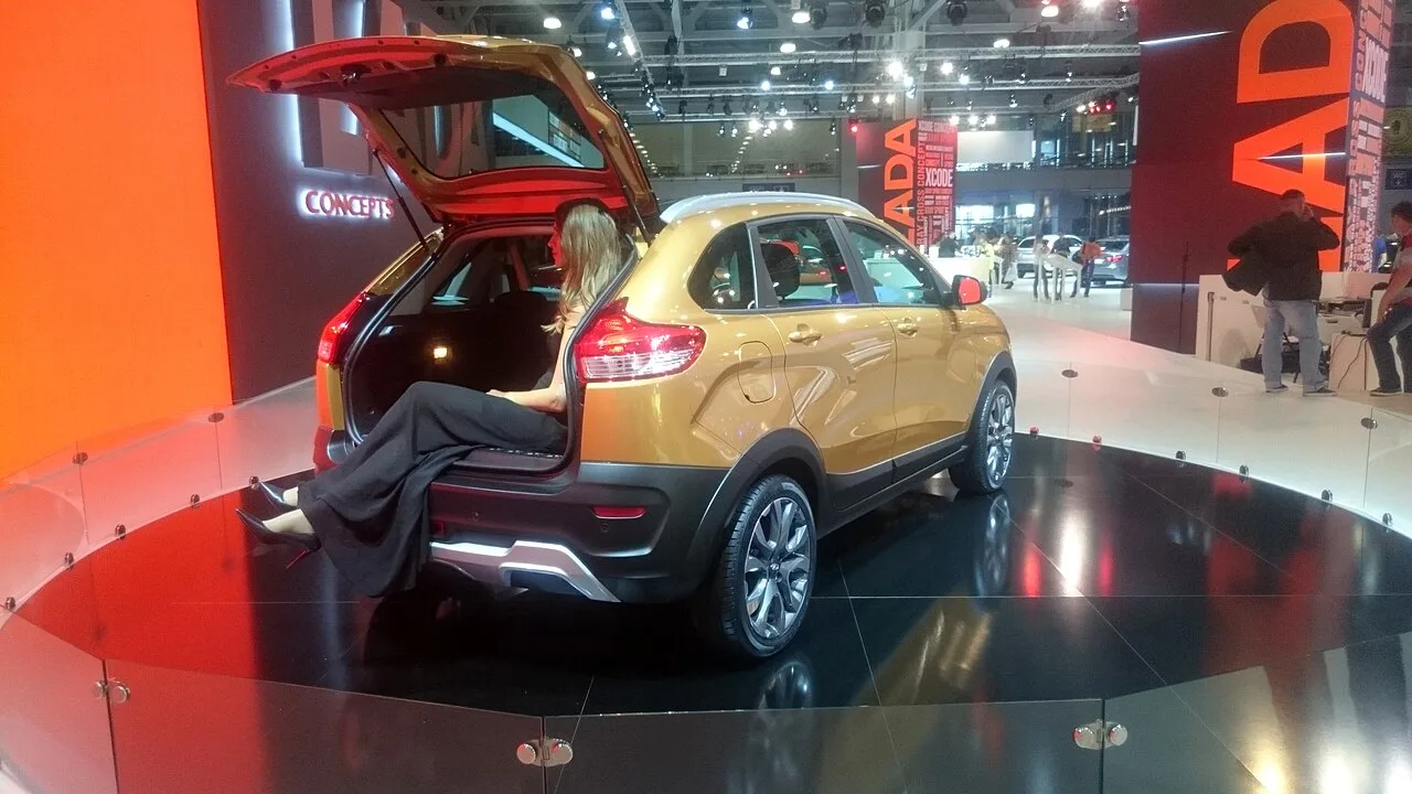 Lada XRAY, rear
