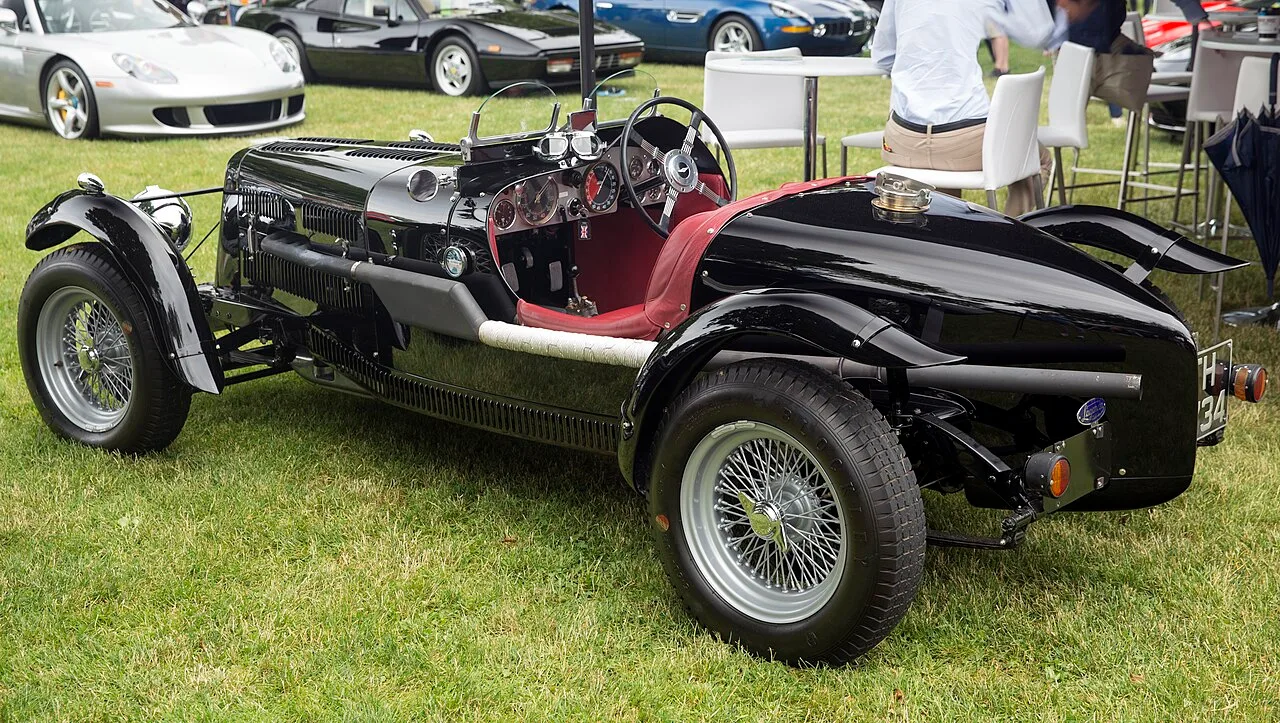 Lagonda Rapier, rear