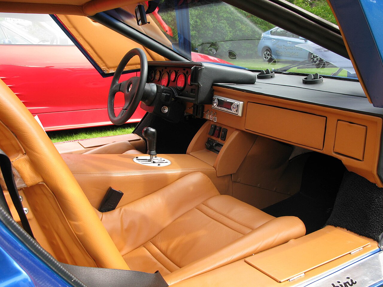 Lamborghini Countach, interior