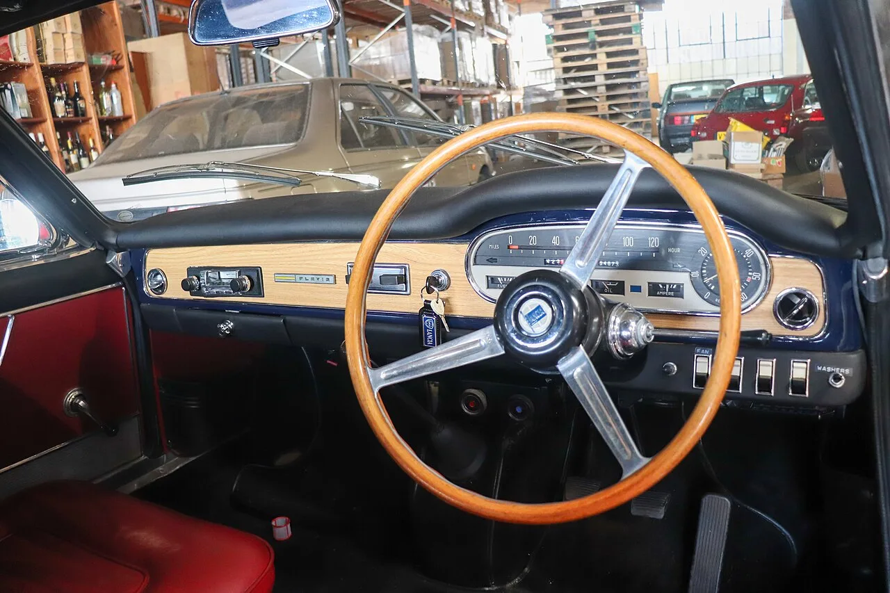 Lancia Flavia, interior
