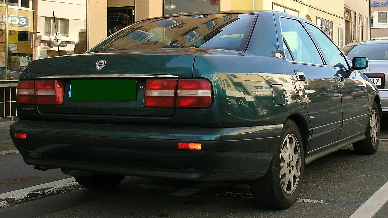 Lancia Kappa, rear