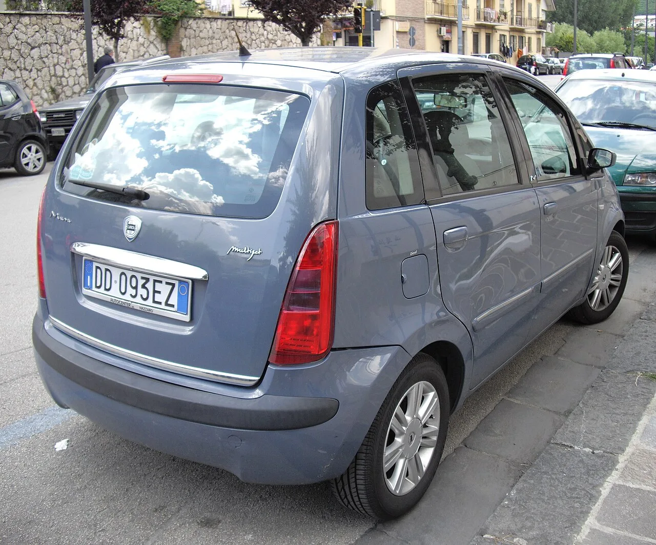 Lancia Musa, rear