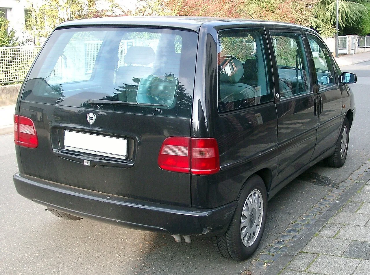 Lancia Zeta, rear