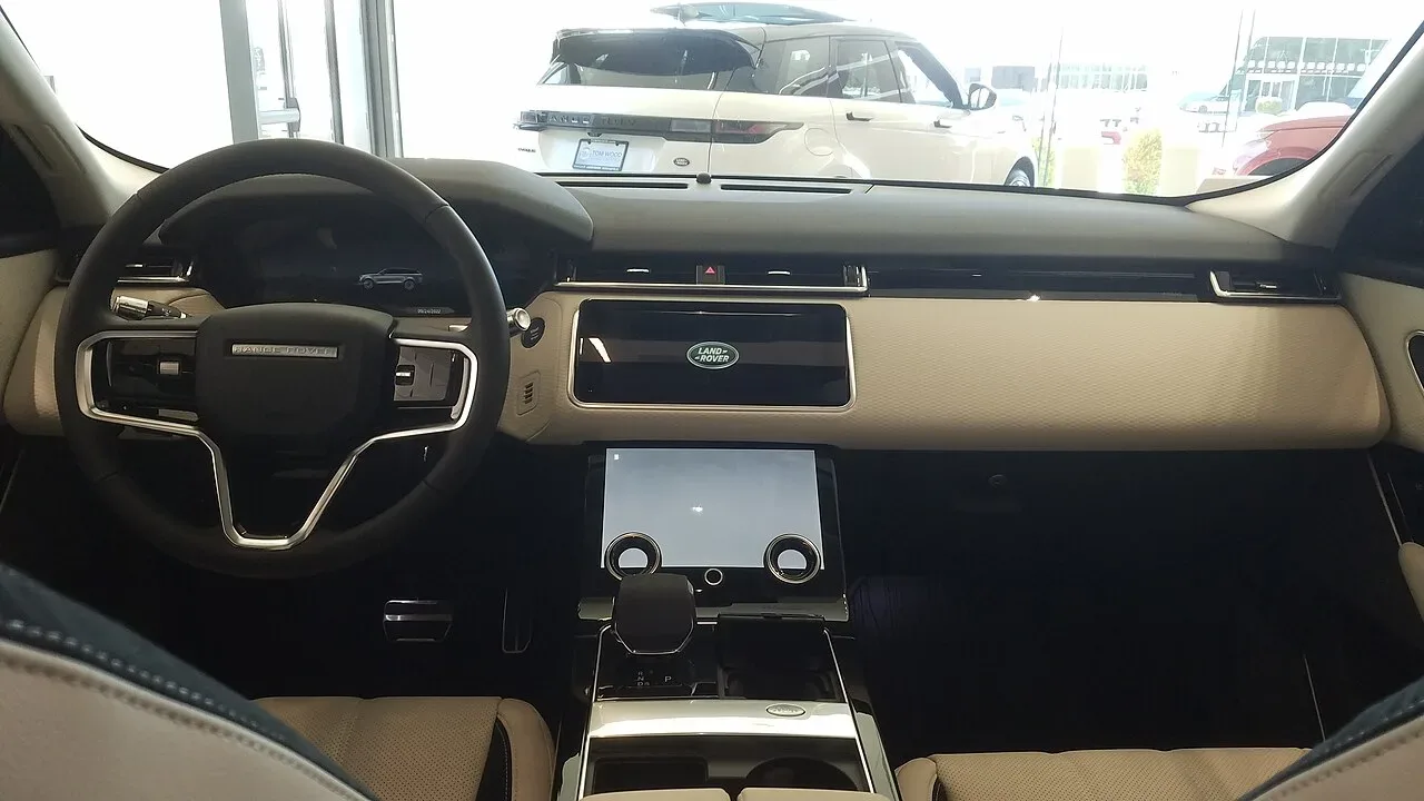 Land Rover Range Rover Velar, interior