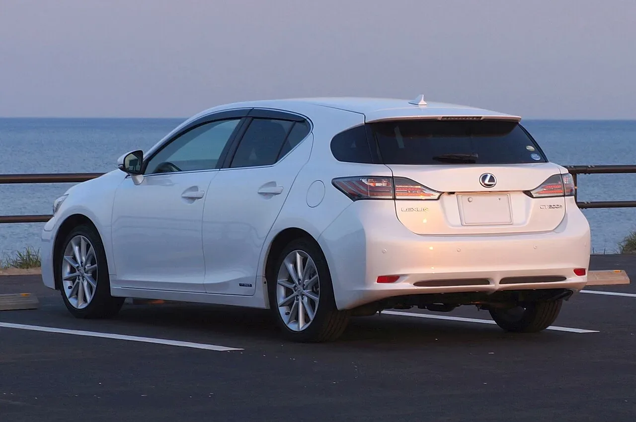 Lexus CT, rear