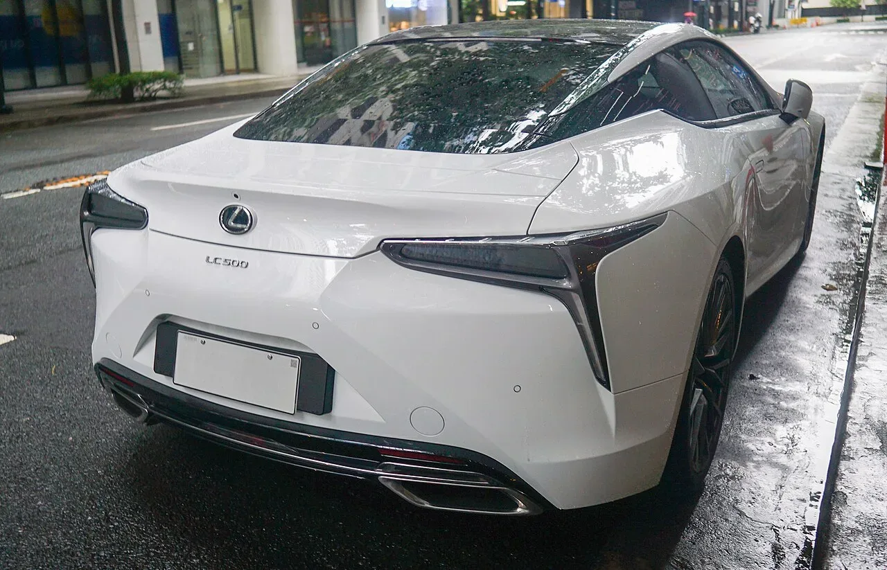 Lexus LC, rear